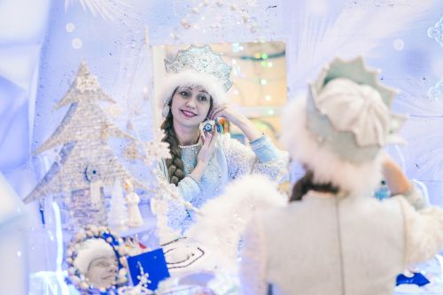 Где найти Снегурочку в Костроме